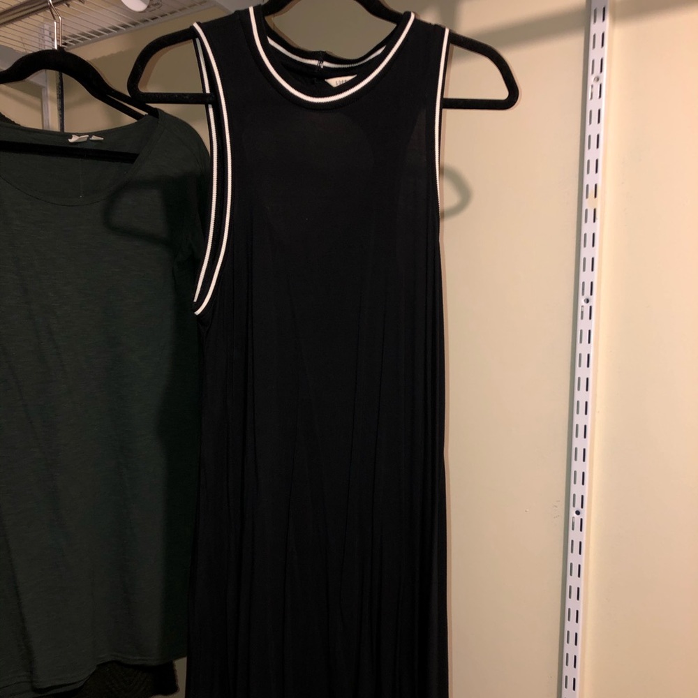 AE black dress